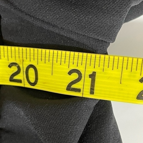 Merrill sz med men all weather jacket in black  Dual zip. Super nice - Picture 4 of 14